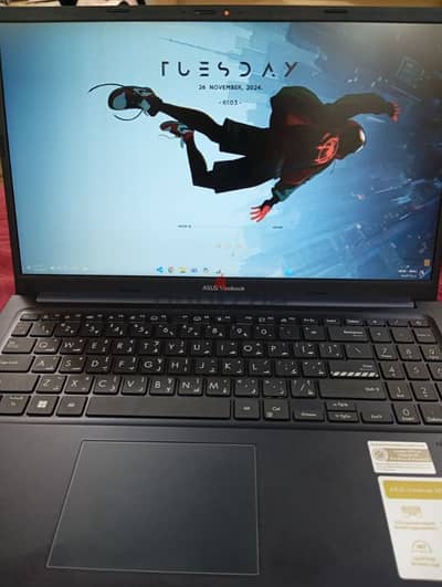 بيع لابتوب asus vivobook كسر زيرو مش مكمل شهر