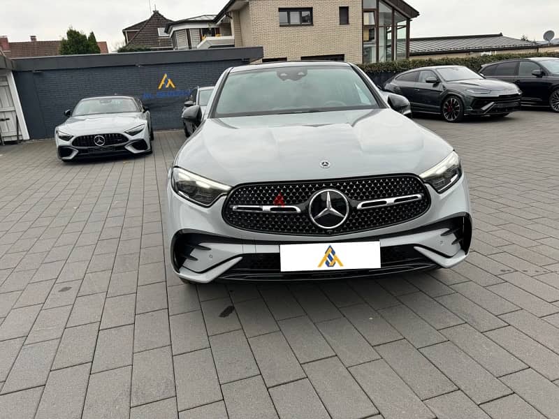 مرسيدس بنز جى إل سى 300 2025 - GLC 300 COUPE 2025 0