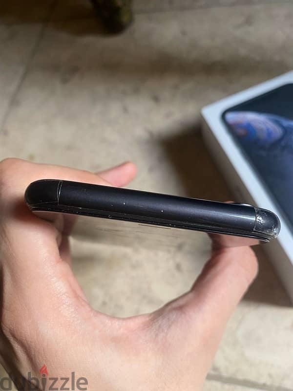 iPhone XR 128 deep black 1