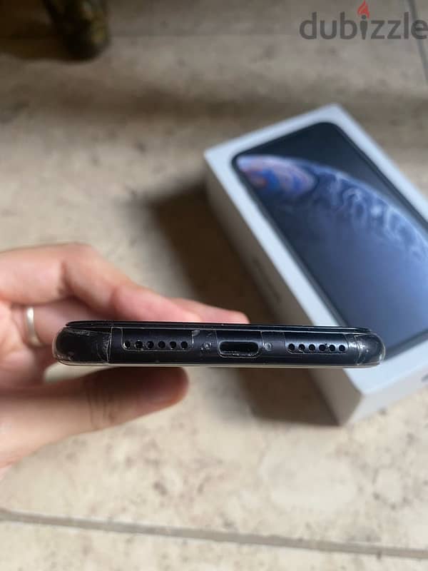 iPhone XR 128 deep black 2