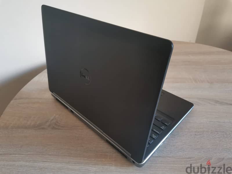 Dell  Precision 7520 7th 2