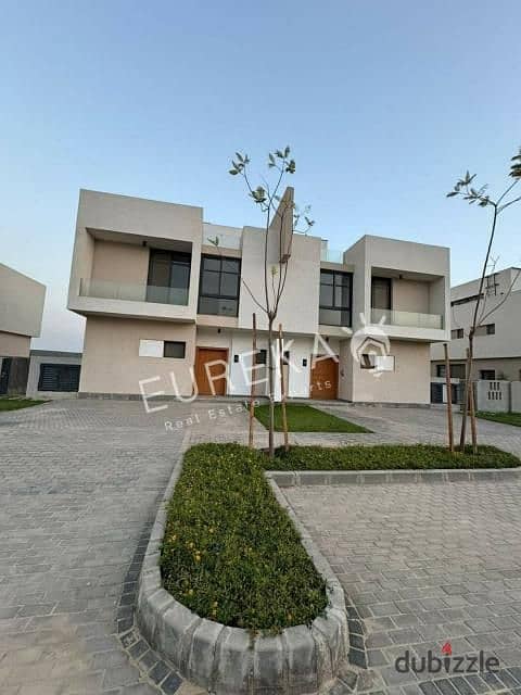 Twin House  373 m for sale in compound Al Burouj 0