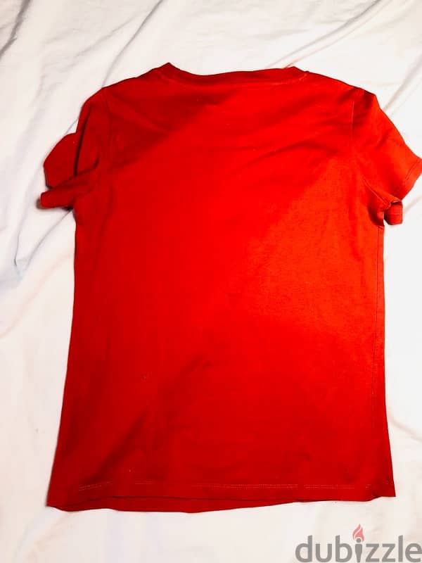 Guess red t-shirt 2