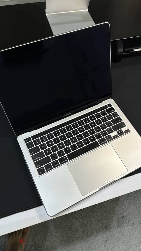 MacBook Pro M1 13-inch 0