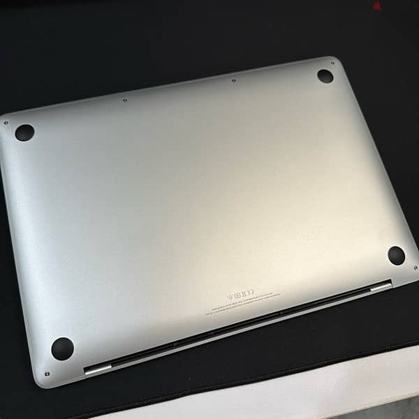 MacBook Pro M1 13-inch 4