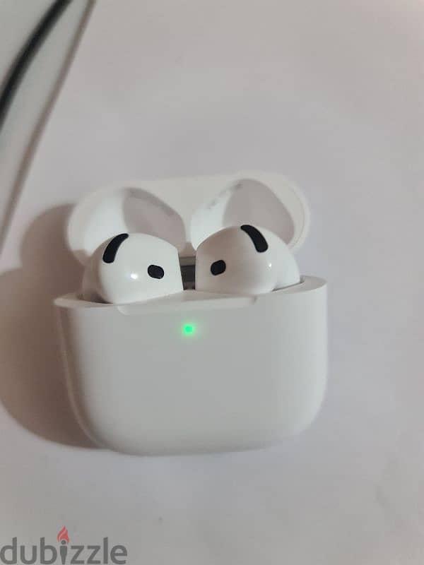 apple airpod 4 0