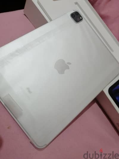 IPAD PRO 2020 USED LIKE NEW