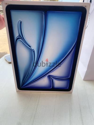 Ipad Air M2 11 Inch 256 GB Blue جديد متبرشم