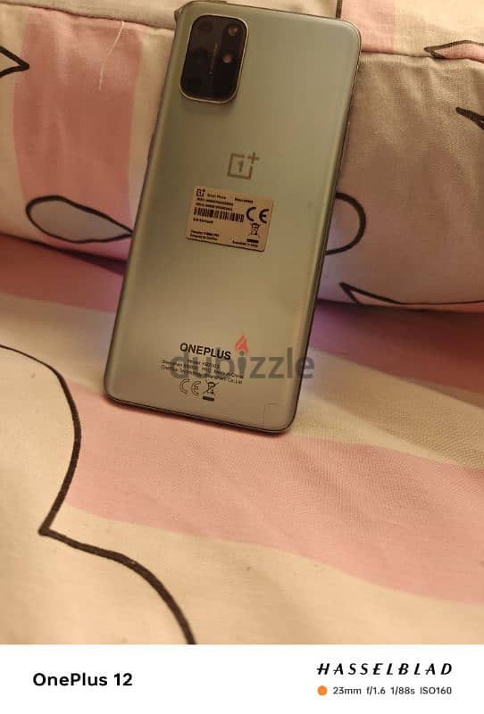 OnePlus 8t بحاله ممتازه 3