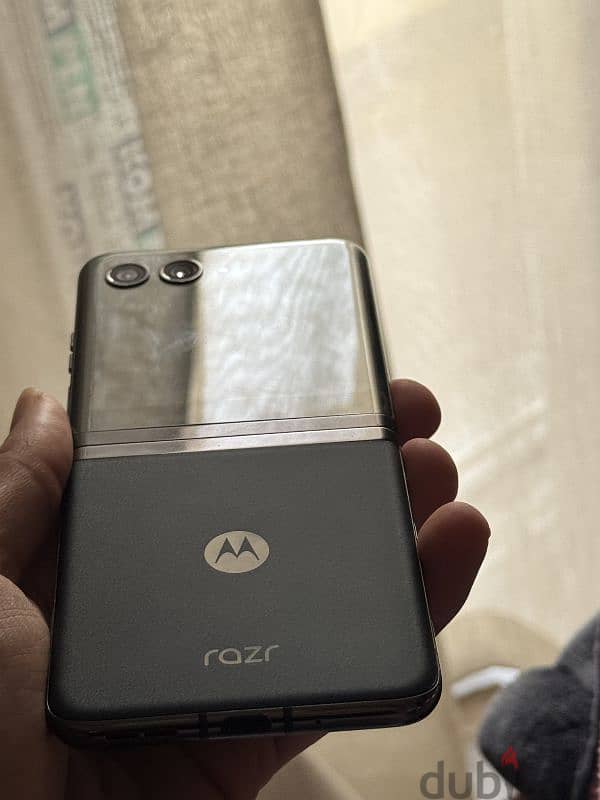 Motorola Razr+/Razr 40 ultra 4