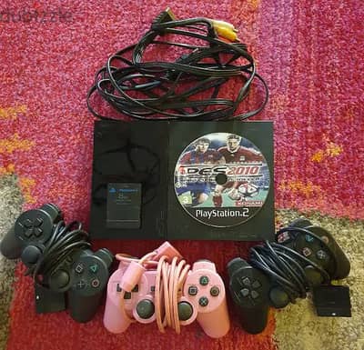 Playstation 2 + 3 Controllers + PES 2010 Original CD