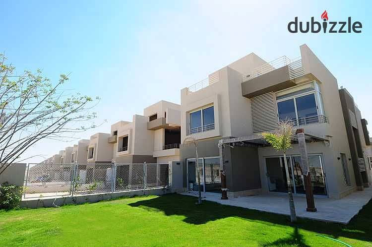 Townhouse for sale in Golf Extension Palm Hills, zone C first use 260 m 0