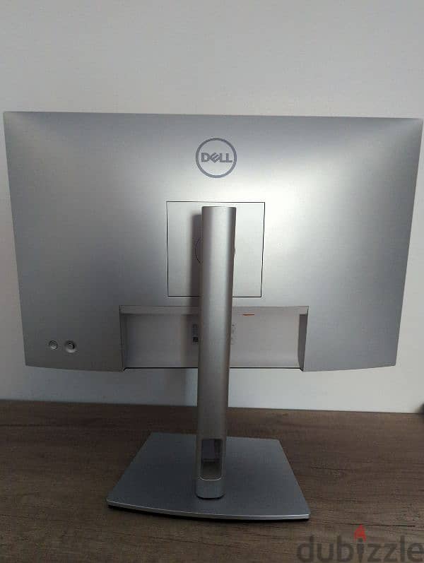 Dell UltraSharp 24 USB-C Monitor 1