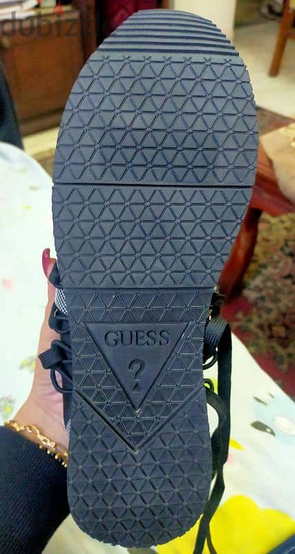 Guess shoes original 4