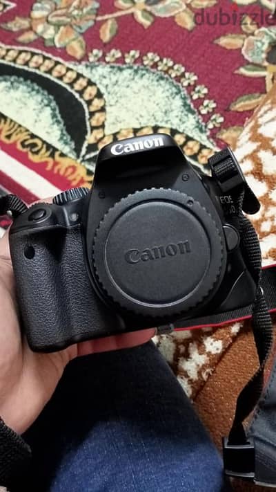 كاميرا كانون Canon 550D