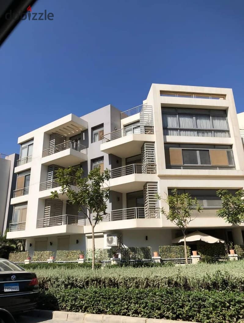 Duplex for sale in the most distinctive compound in the first settlement, a compound with integrated facilities and services with stages (received) mo 0