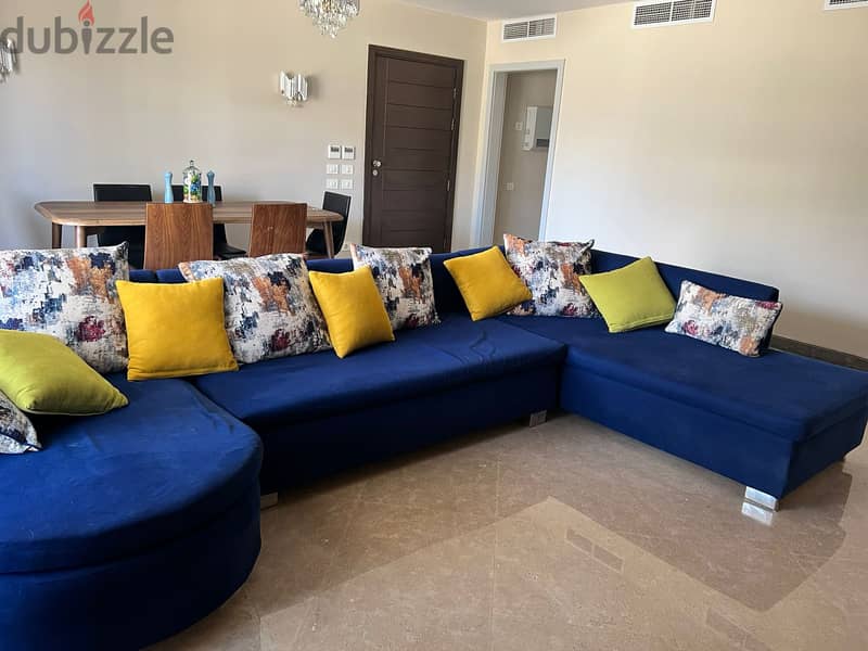 Furnished apartment for rent at New Giza شقة إيجار بالفرش في نيو جيزة 0