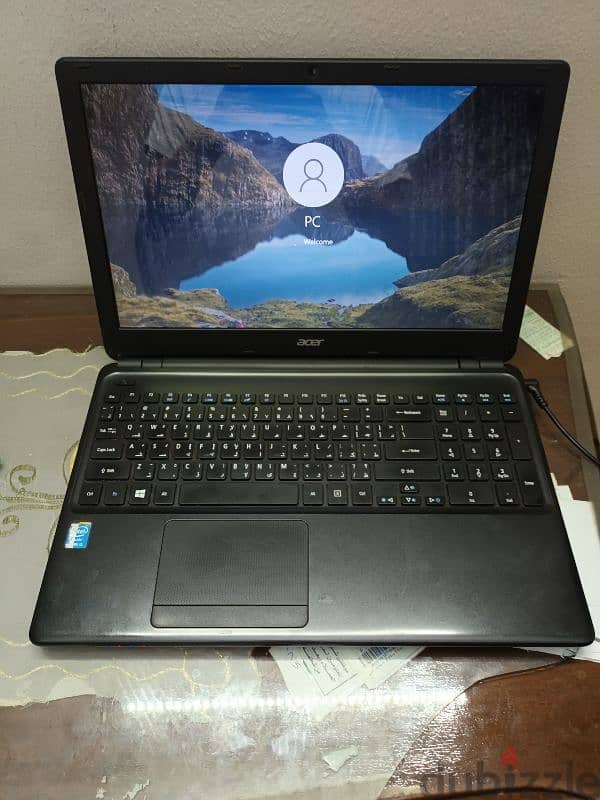 لاب acer كور i5 جيل رابع acer aspire E1-572G 3