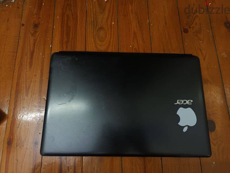 لاب acer كور i5 جيل رابع acer aspire E1-572G 5