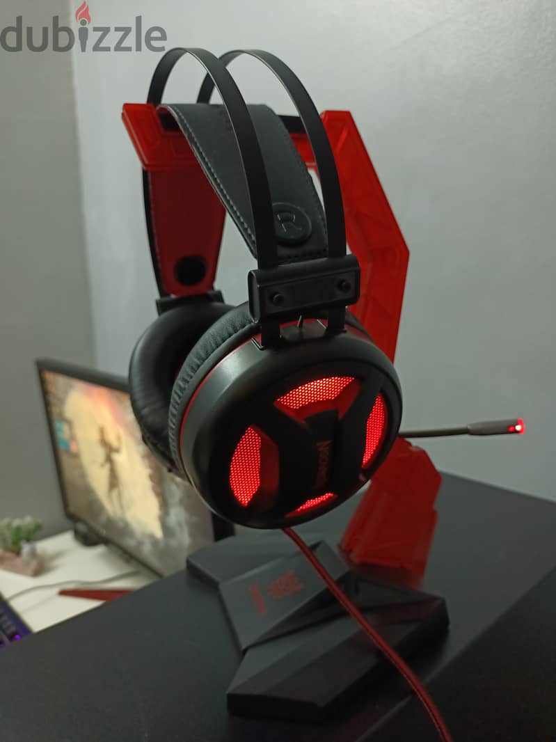 Redragon MINOS H210 7.1 GAMING HEADSET + ONIKUMA STAND 0