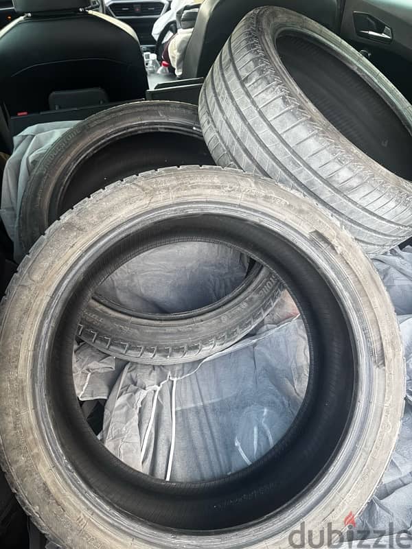 3 tiers Bridgestone size 18  40/225 Model 2021 2