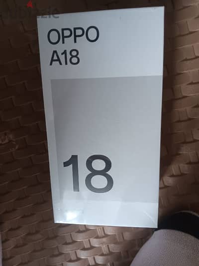 OPPO A18