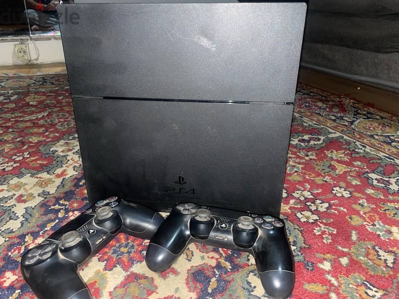 PS4 للبيع 10