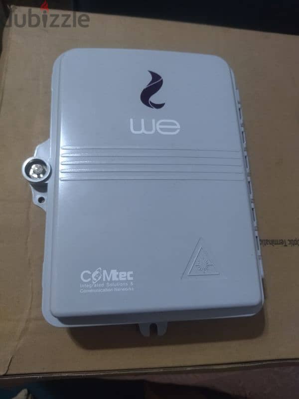 fiber termination box 4 core صندوق الياف بصريه ضوئيه ٤ فرعه 0