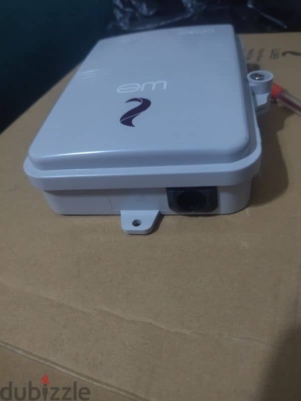 fiber termination box 4 core صندوق الياف بصريه ضوئيه ٤ فرعه 2