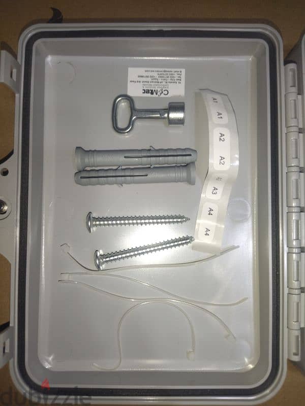 fiber termination box 4 core صندوق الياف بصريه ضوئيه ٤ فرعه 5