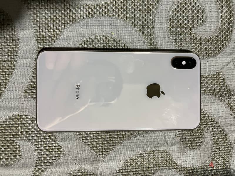 iPhone XS Max 3