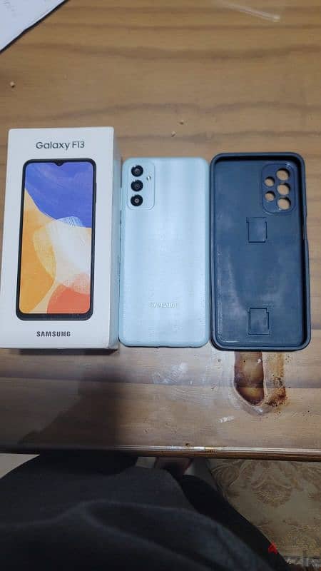 Samsung Galaxy f13 3