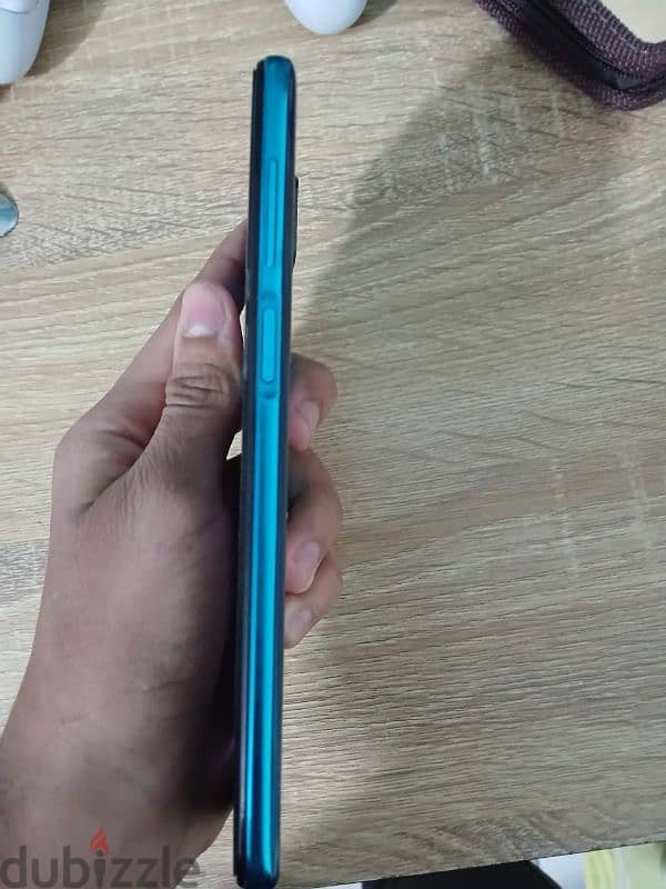 redmi note 9s استعمال خفيف جدا جدا معاه كل مشتملاته الاصليه بالعلبه 3