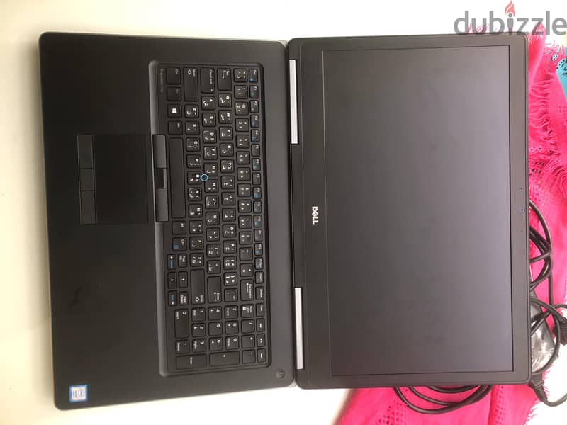 Workstation dell 7720 1