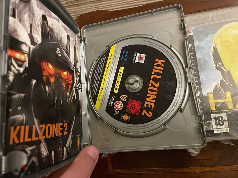 Haze new and sealed + killzone 2 for ps3 1