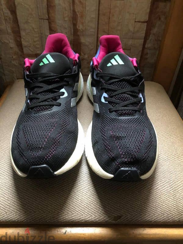 حذاء adidas اندونيسي اصلي مقاس 44 2