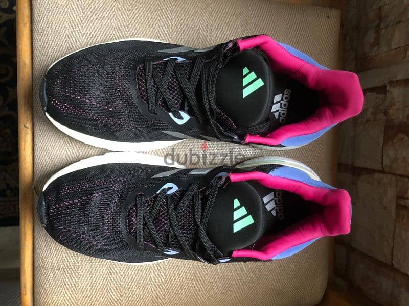 حذاء adidas اندونيسي اصلي مقاس 44 6