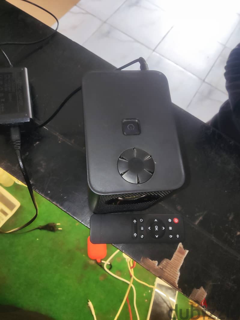 Projector s30 mini 1