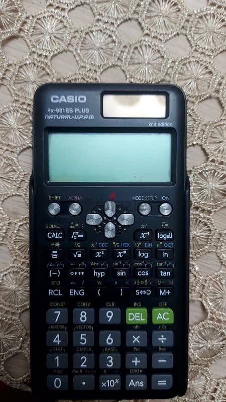 آله حاسبه Casio fx 991 ES plus 0