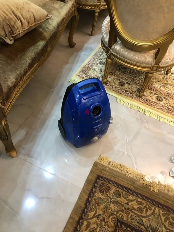 vaccum cleaner مكنسه كهربائية سامسونج  بحالة جيدة جدا 2