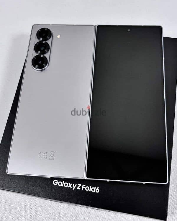 Samsung Galaxy Z Fold 6 silver 0