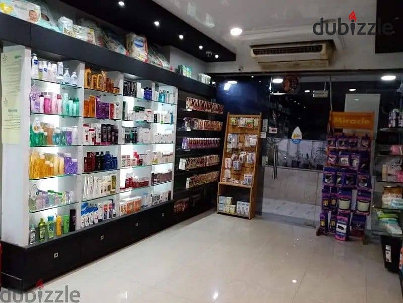  A distinctive shop for rent in the heart of Zamalek - a strategic location next to Sakia El Sawy!  Description: A shop with an area of ​​200 squar 0