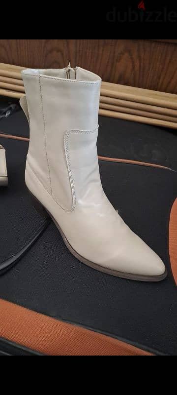 Mr. Joe off white boots used once