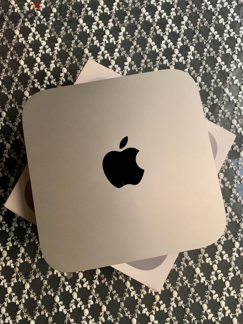 Mac mini M2 16gb & 256g 1