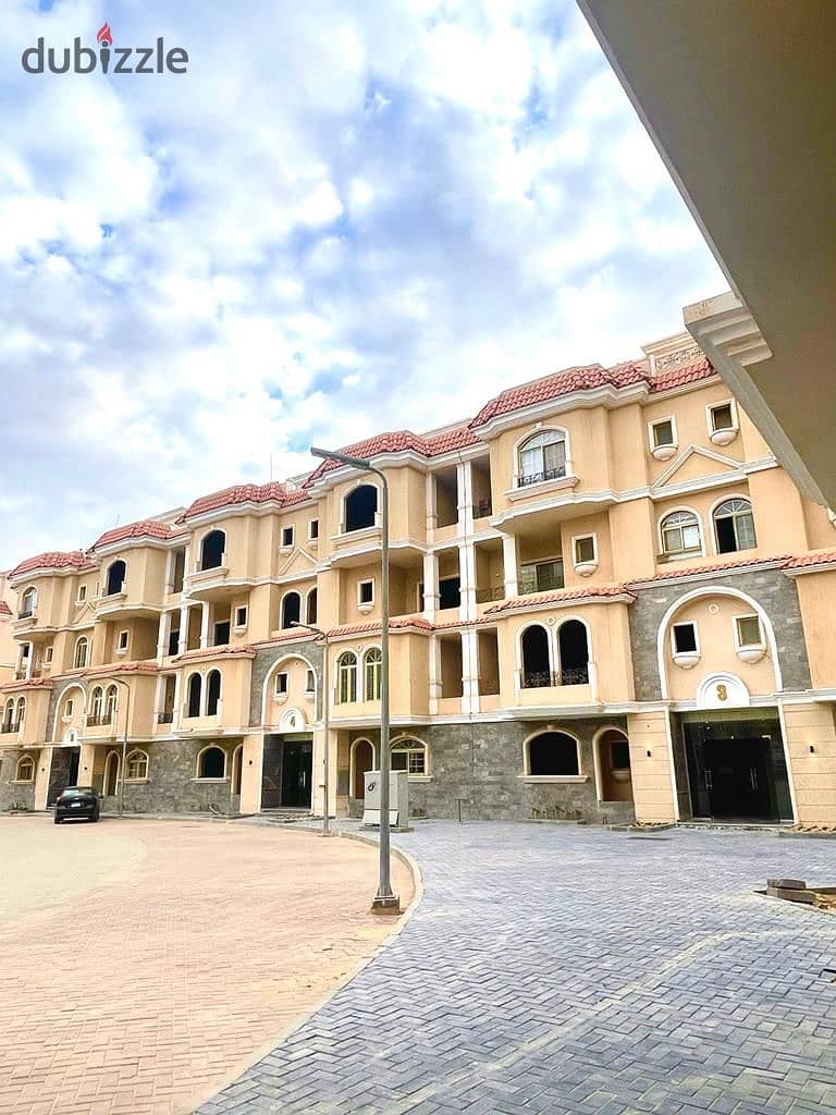 Immediate Duplex with 4 Bedrooms and Landscape View at an Unbeatable Price Near MOUNTAIN VIEW ICITY. 0