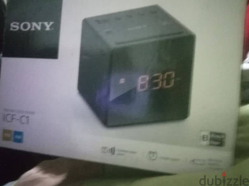 Sony icf-c1 fm/am clock radio 3