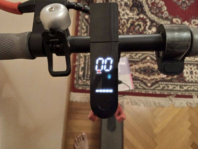 electric scooter panda/ سكوتر كهربائي باندا 1