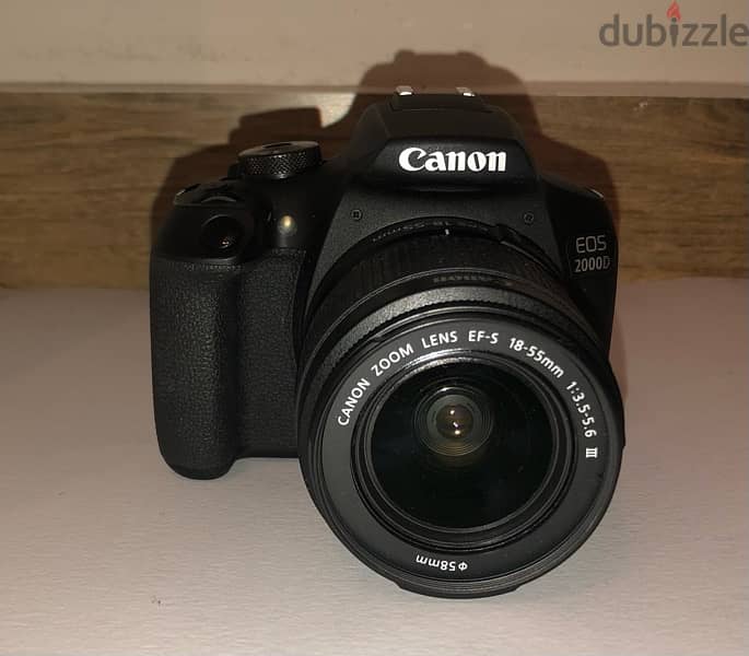 canon 2000D 0