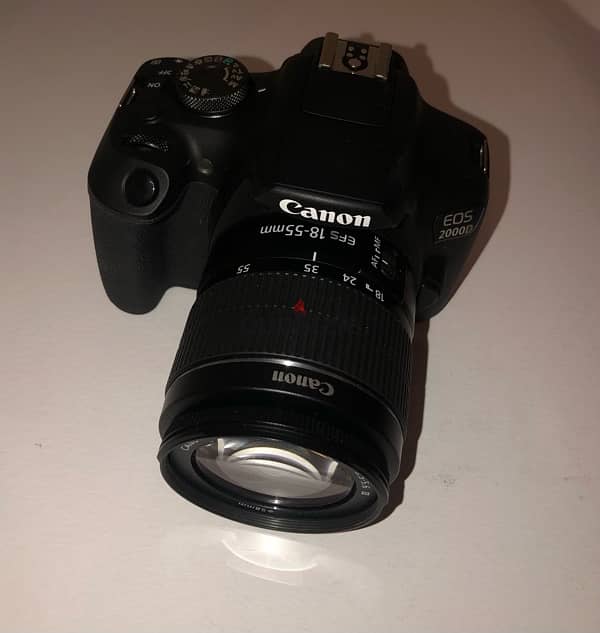 canon 2000D 4