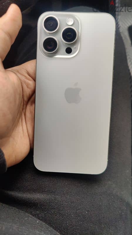 Iphone 15 pro max dual sim ZA 3